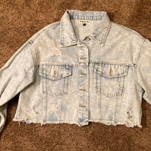 DENIM JACKET. SIZE LARGE. NASHVILLE ON BACK. NWOT